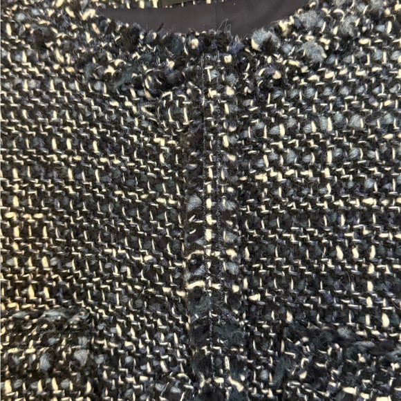 Theory New Blue & White Tweed Cropped Collarless Jacket Size 10 - Picture 6 of 12